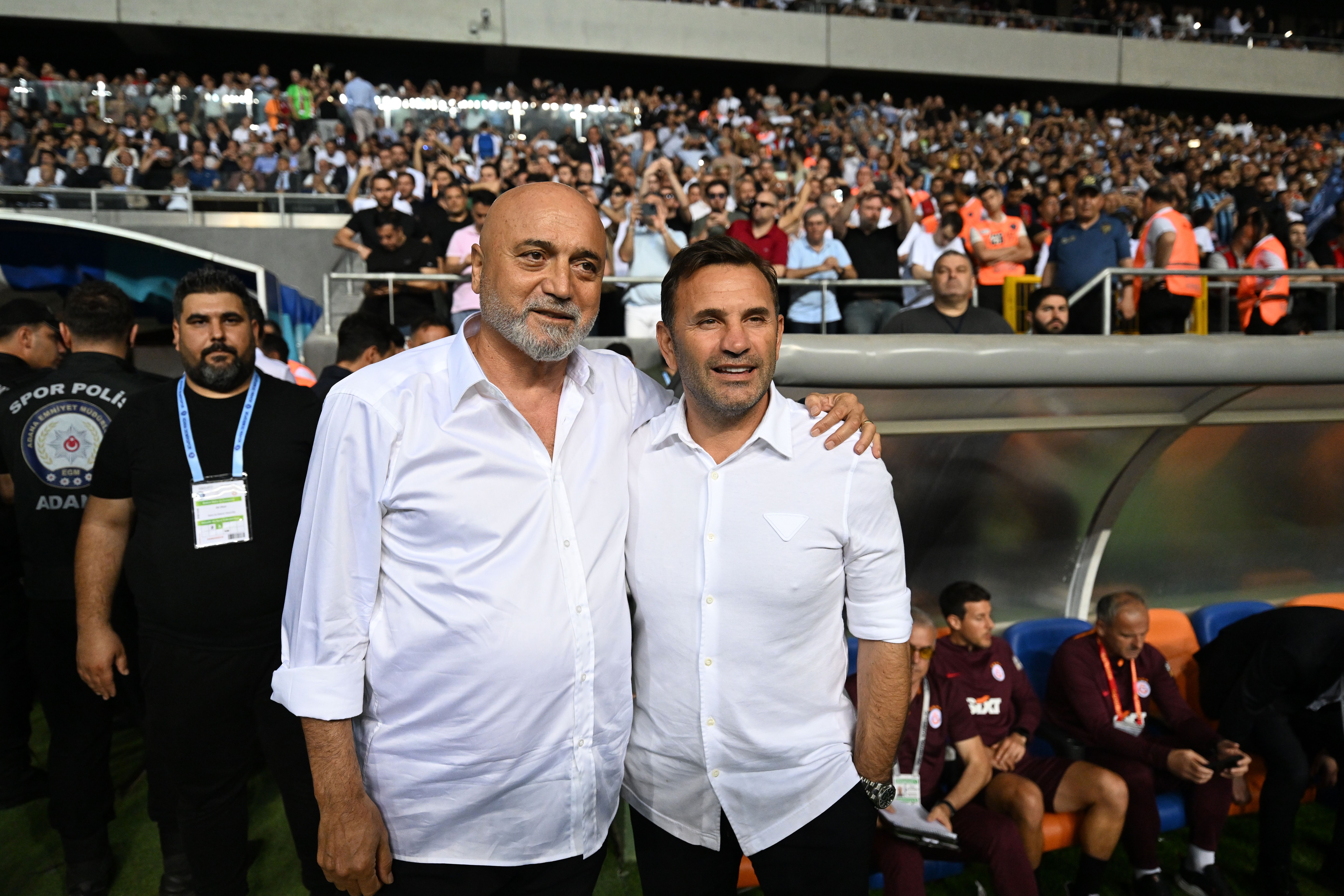 Okan Buruk'tan şampiyonluk açıklaması! Galatasaray'dan tarihi sezon Okan Buruk'tan şampiyonluk açıklaması! Galatasaray'dan tarihi sezon - 3. Resim