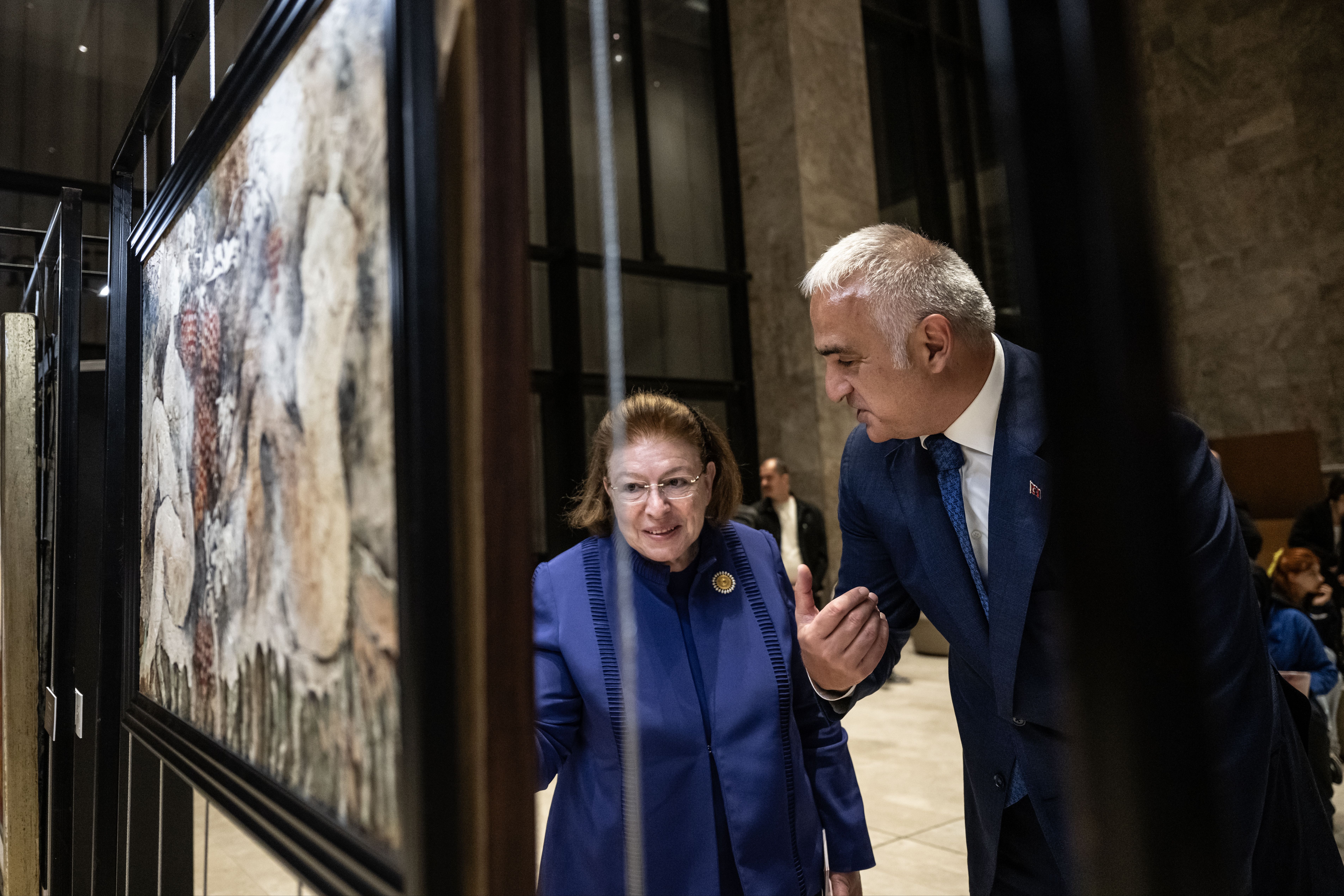 Türk-Yunan dostluğu için "Romeo ve Juliet" adımı! Kültür Bakanları birlikte seyretti Türk-Yunan dostluğu için "Romeo ve Juliet" adımı! Kültür Bakanları birlikte seyretti - 4. Resim
