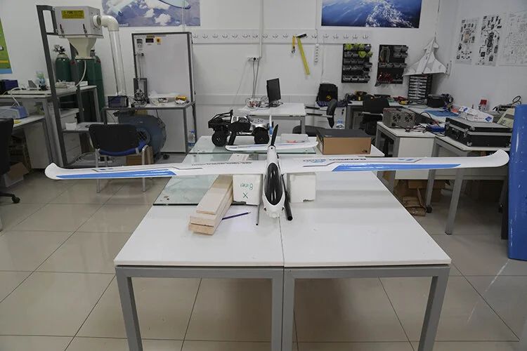 Yeni teknoloji sayesinde İHA'lar daha az enerjiyle uzun süre gökyüzünde kalabilecek! - 2. Resim
