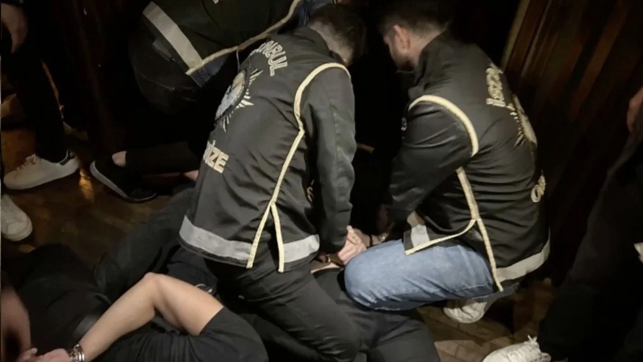 İstanbul'da dev operasyon! Halkanın son ismi Sezai Gülmez oldu - 1. Resim