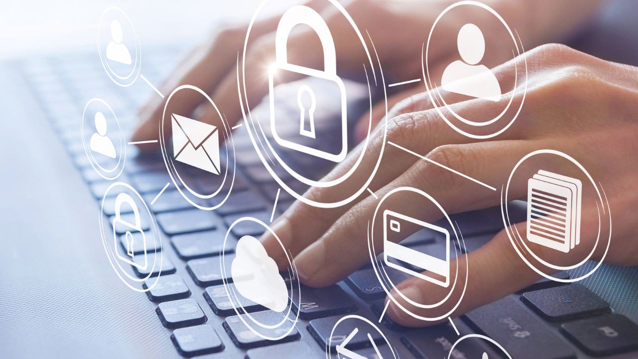 Parolalarınız güvenli mi? Yeni yasa "12345" gibi kolay şifreleri yasaklıyor! - 1. Resim