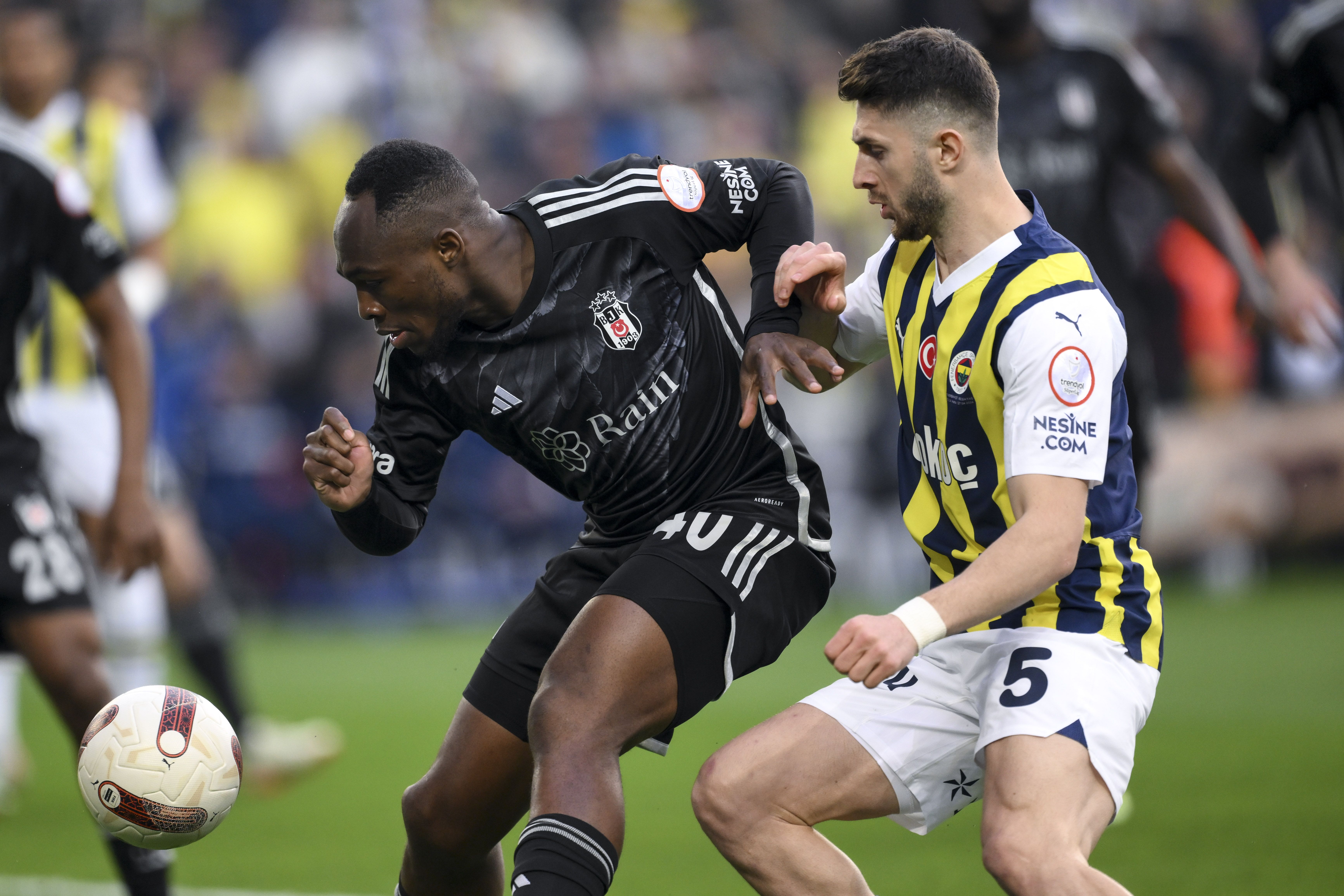 Xabi Alonso, Fenerbahçe'nin Türk yıldızını istiyor! Bayern Leverkusen yöneticileri İstanbul'a geliyor - 1. Resim