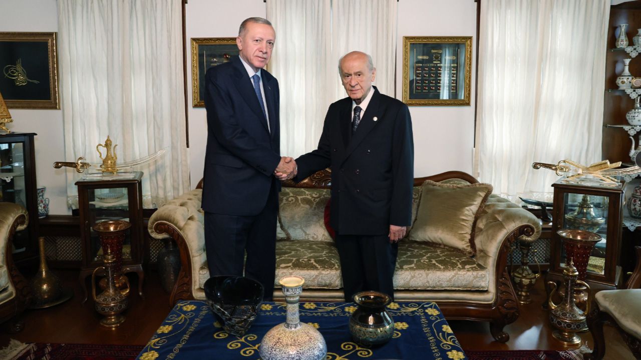 Yerel seçim sonrası ilk yüz yüze görüşme! Bahçeli, Cumhurbaşkanı Erdoğan'ı ağırlıyor - 1. Resim