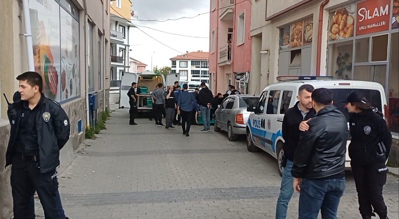 Berberde katliam! Pompalı ile gitti önüne geleni vurdu - 1. Resim