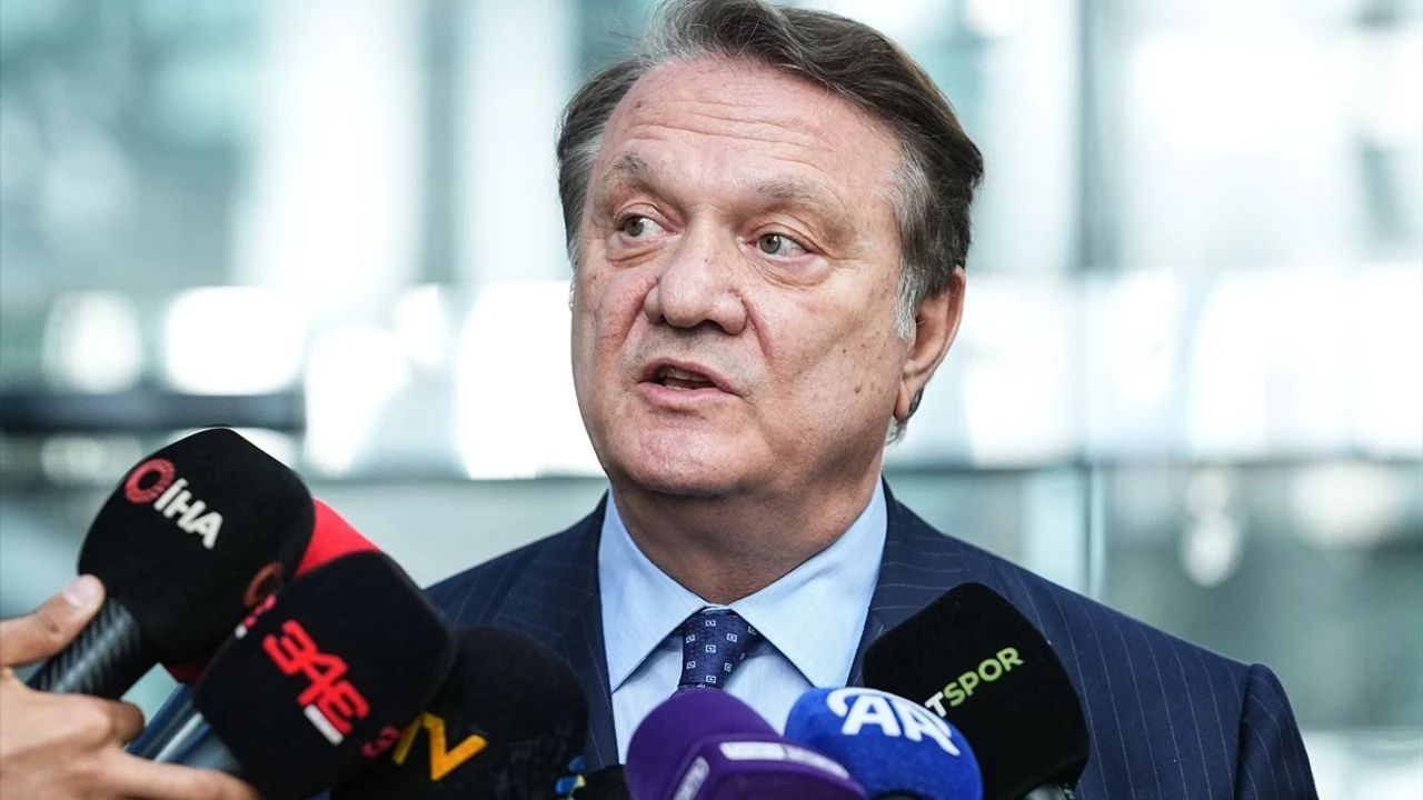 Beşiktaş yeni hocasını arıyor! Almanya'ya giden Hasan Arat, görüşülen ismi ilk defa açıkladı - 1. Resim