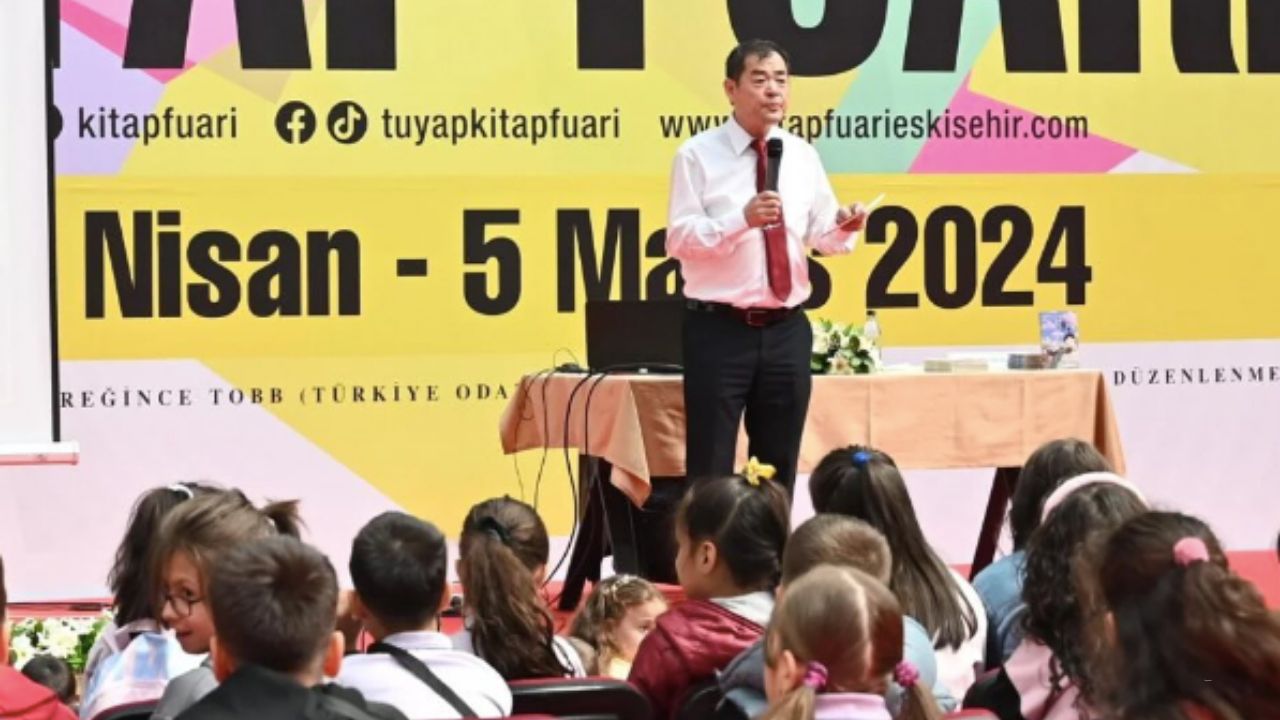 Eskişehir kitap fuarı TÜYAP Fuar Merkezinde 5 Mayıs’a kadar devam edecek - 2. Resim