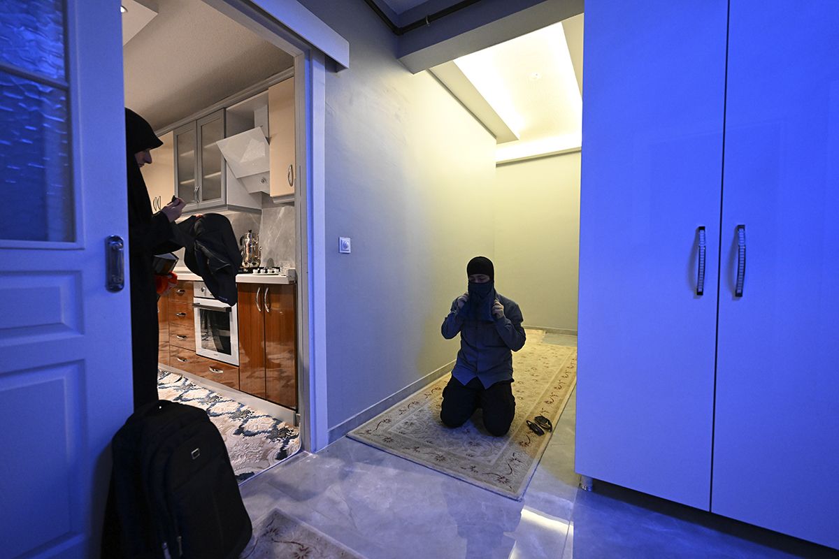 Genetik XP hastası olan kardeşler gün ışığına hasret - 7. Resim