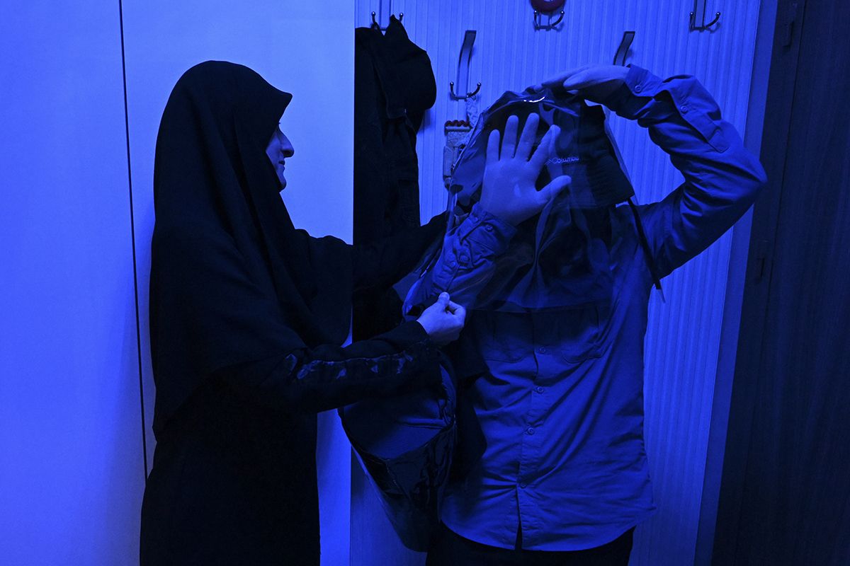 Genetik XP hastası olan kardeşler gün ışığına hasret - 2. Resim