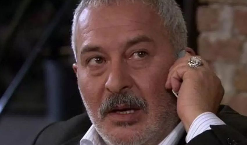 Kurtlar Vadisi’nin yıldızı Ali Sürmeli bu evde yaşıyor! 13 dönüm arsayı 1000 dolara almış - 1. Resim