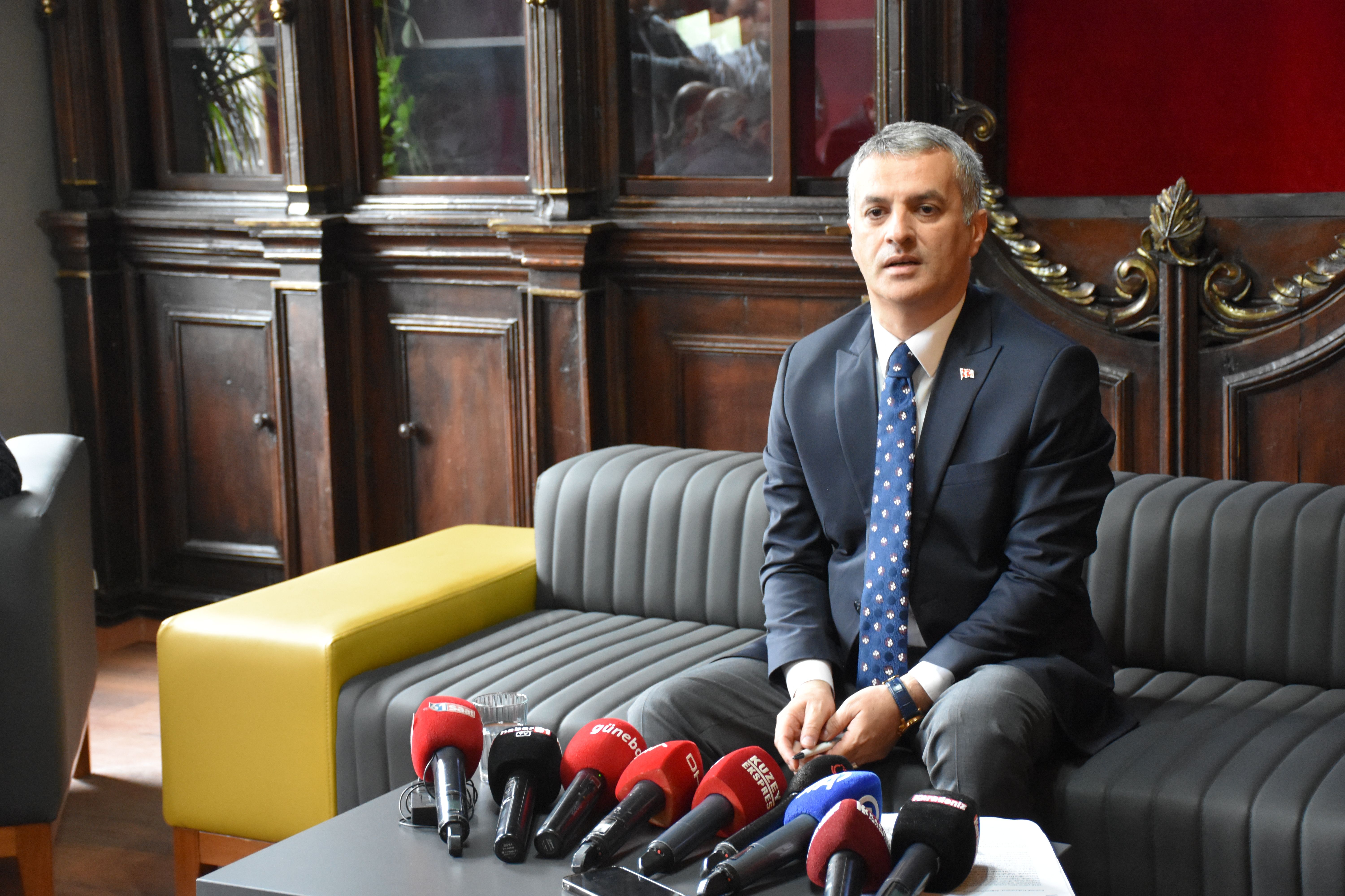 Müsavat Dervişoğlu'nun görev gelmesiyle istifa etmişti: Yomra Belediye Başkanı gerekçesini açıkladı - 1. Resim