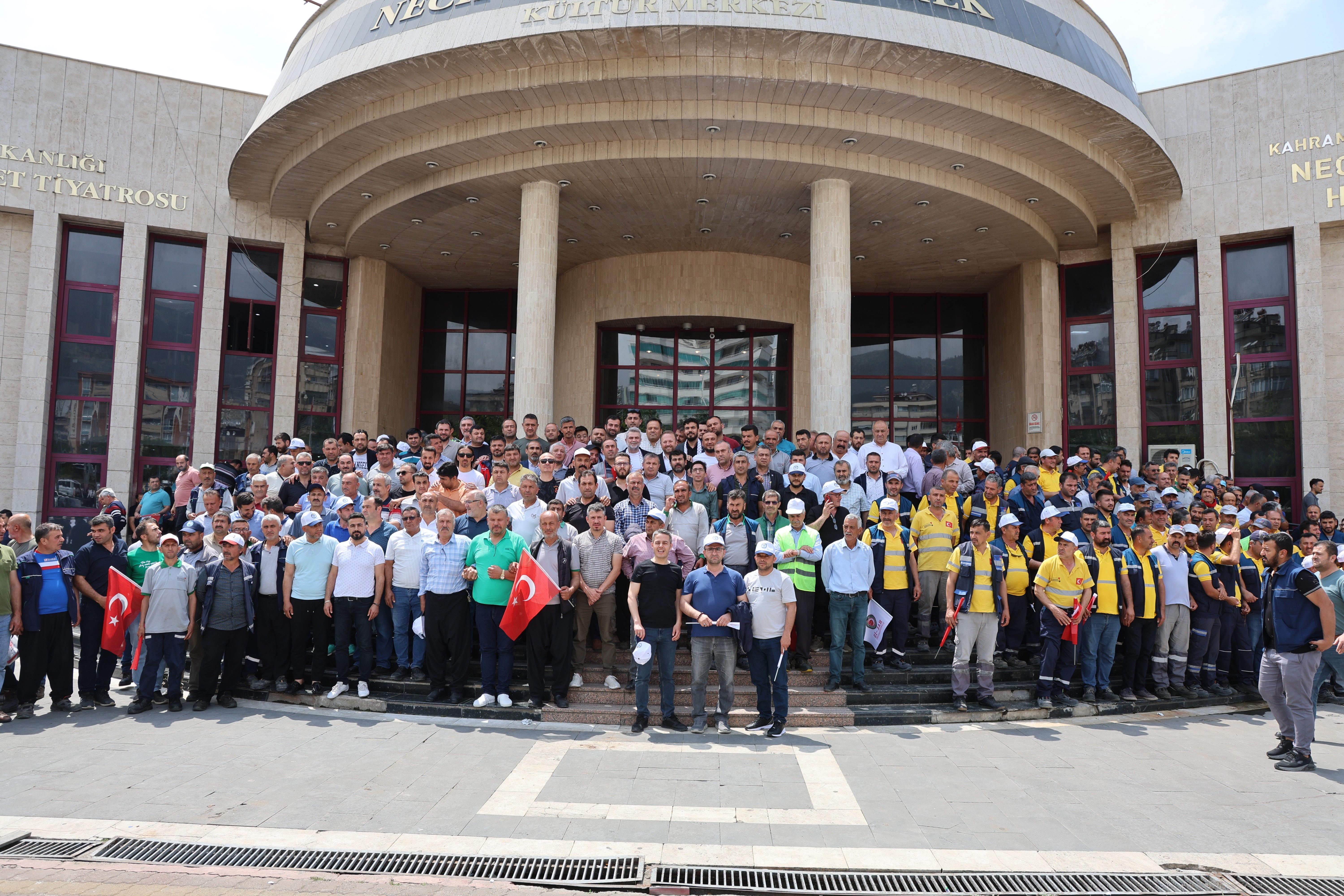 Belediye personeline 1 Mayıs müjdesi! Maaşlar 40 bin liraya çıktı - 2. Resim