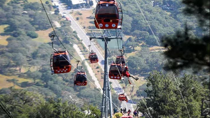 CHP'li belediyelerin bir aylık karnesi: Rant, ihmal, kadrolaşma - 2. Resim