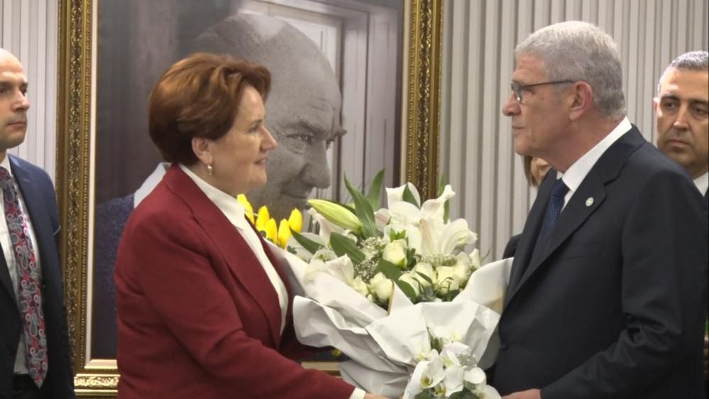 Devir teslim töreni! İyi Parti'de Dervişoğlu dönemi başladı Devir teslim töreni! İyi Parti'de Dervişoğlu dönemi başladı - 1. Resim