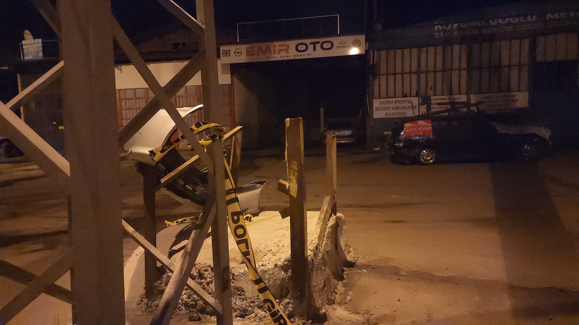 Filmleri aratmayan 'psikopatlık'! Takıntılı adamın korkunç planını tamirci bozdu Filmleri aratmayan 'psikopatlık'! Takıntılı adamın korkunç planını tamirci bozdu - 2. Resim