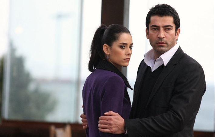 Kenan İmirzalıoğlu, Ezel dizisindeki meşhur repliği yeniden seslendirdi - 3. Resim