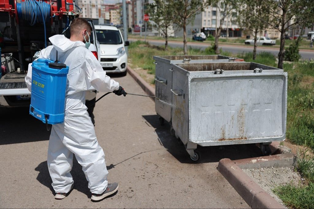 Sivas'ta kene ilaçlaması - 1. Resim