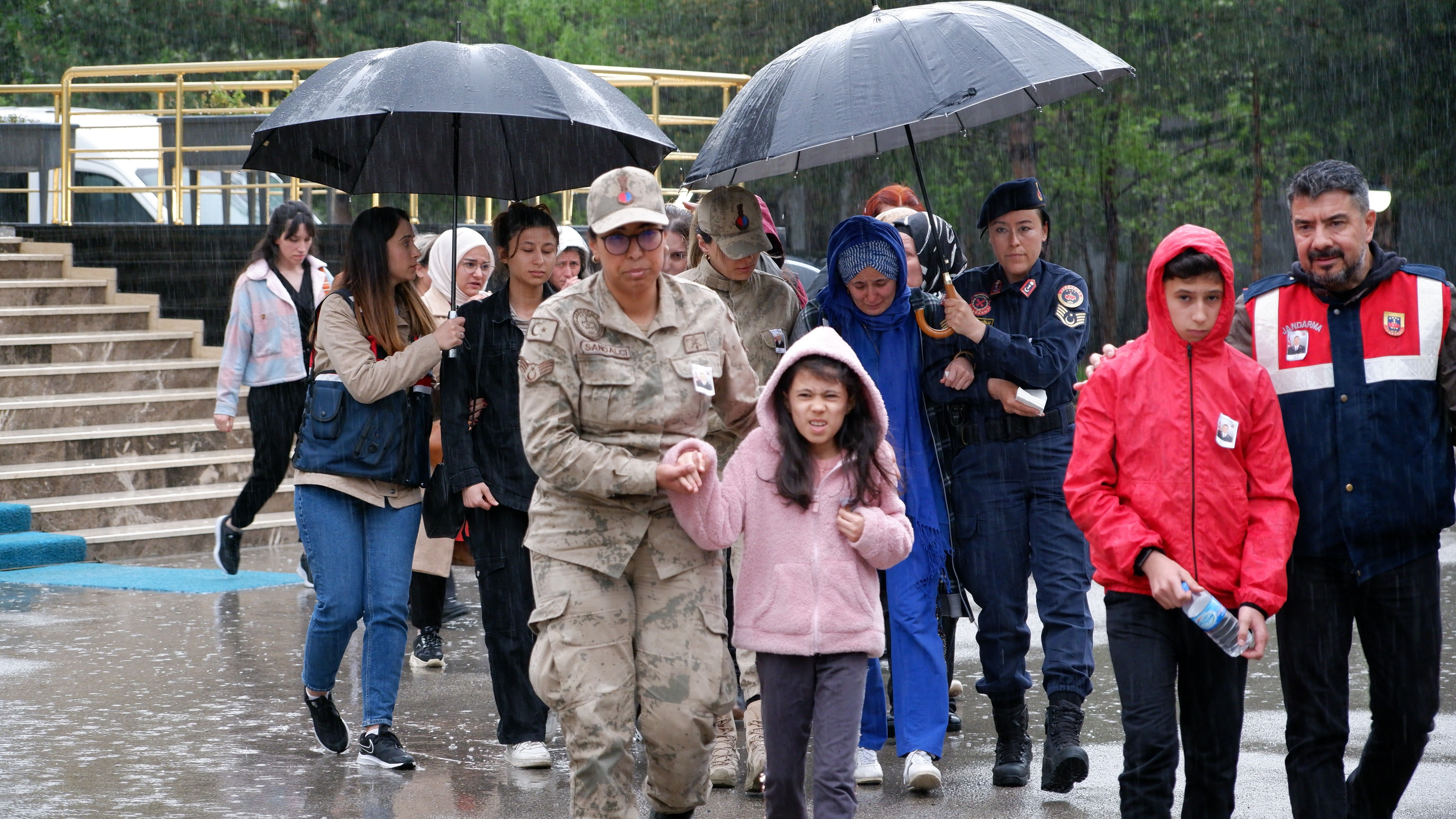 10 ay sonra şehadet haberi geldi! Kavgada atılan taşla yaralanan Kıdemli Başçavuş'tan acı haber - 2. Resim