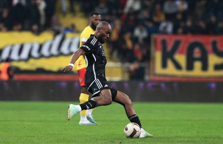 Beşiktaş'ın görüştüğü Nuri Şahin'den gerçekçi plan! Şampiyonluk ilk sezon zor Beşiktaş'ın görüştüğü Nuri Şahin'den gerçekçi plan! Şampiyonluk ilk sezon zor - 3. Resim