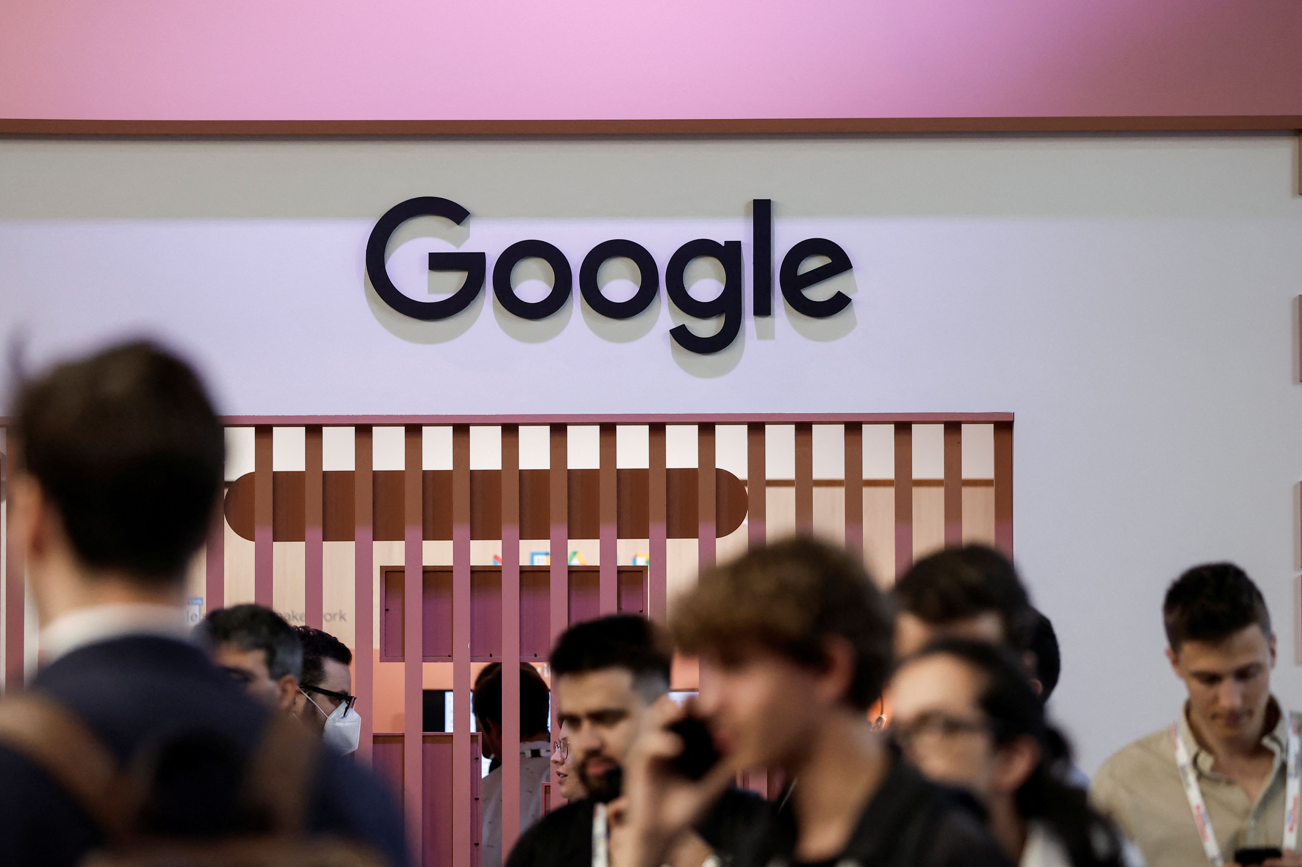 Microsoft, Google korkusu yüzünden yapay zeka yatırımlarını artırdı! E-Postalar ortaya çıktı. Microsoft, Google korkusu yüzünden yapay zeka yatırımlarını artırdı! E-Postalar ortaya çıktı. - 2. Resim