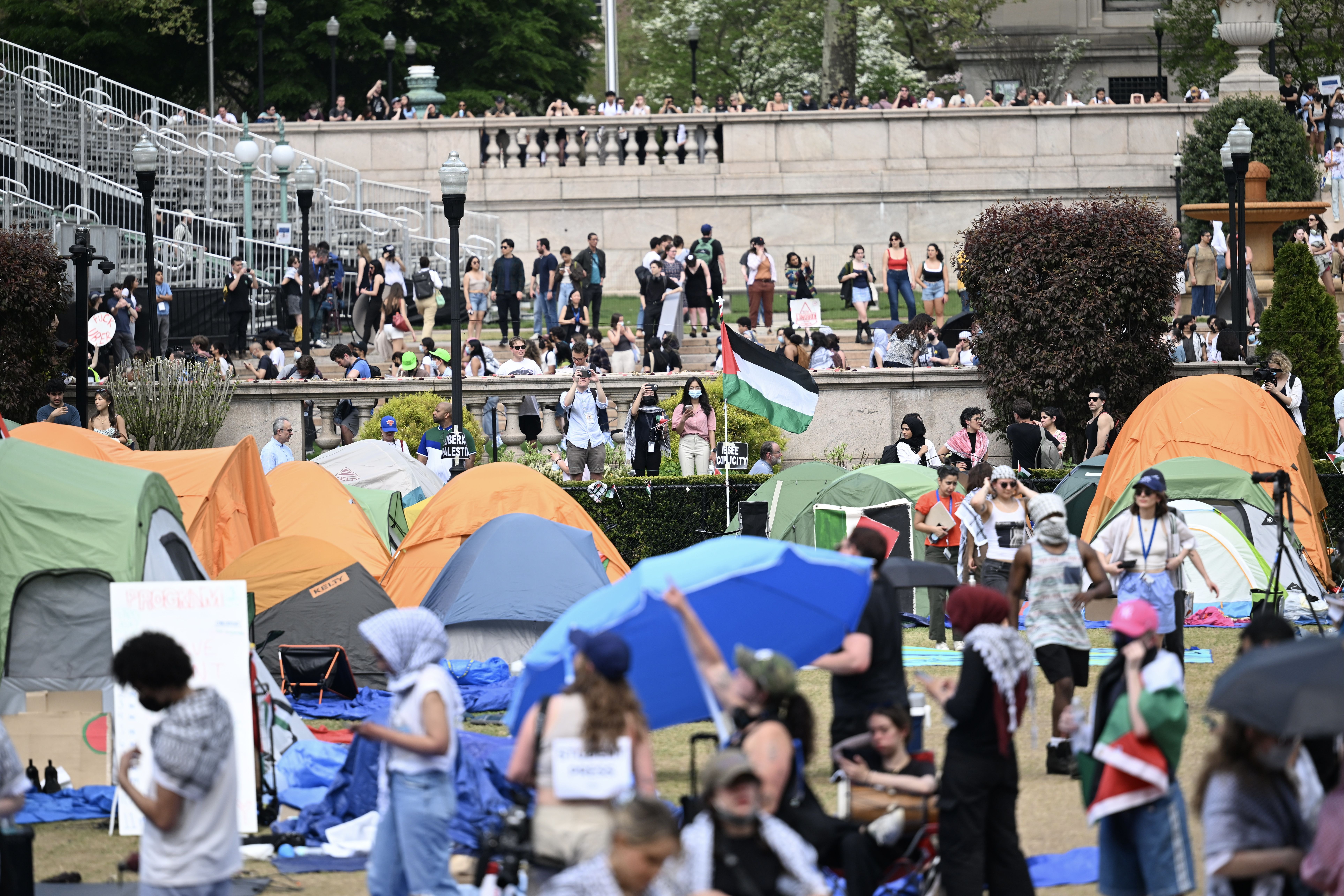 ‘Öğrenci baharı’ dünyaya ders veriyor! Tür Öğrenci izlenimlerini anlattı: İnsanlık meselesi - 1. Resim