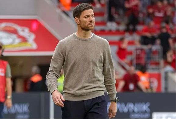 Önce Bayern Münih'in serini bitirdi sonra gözünü Fenerbahçeli yıldızlara dikti! Xabi Alonso düğmeye bastı Önce Bayern Münih'in serini bitirdi sonra gözünü Fenerbahçeli yıldızlara dikti! Xavi Alonso düğmeye bastı - 1. Resim