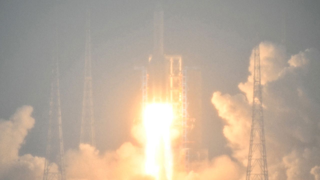 Çin, yeni keşif aracını Ay'a bugün yolladı Çin, yeni keşif aracını Ay'a bugün yolladı - 1. Resim