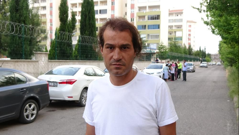 Diyarbakır'da çocuk sürücü ortalığı savaş alanına çevirdi, 4 araç hasar aldı - 2. Resim