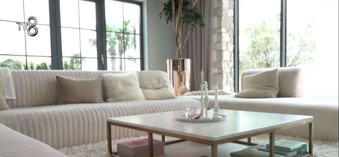 Kenan Sofuoğlu müzeyi andıran evinin kapılarını açtı! İçinde yok yok Kenan Sofuoğlu müzeyi andıran evinin kapılarını açtı! İçinde yok yok - 7. Resim