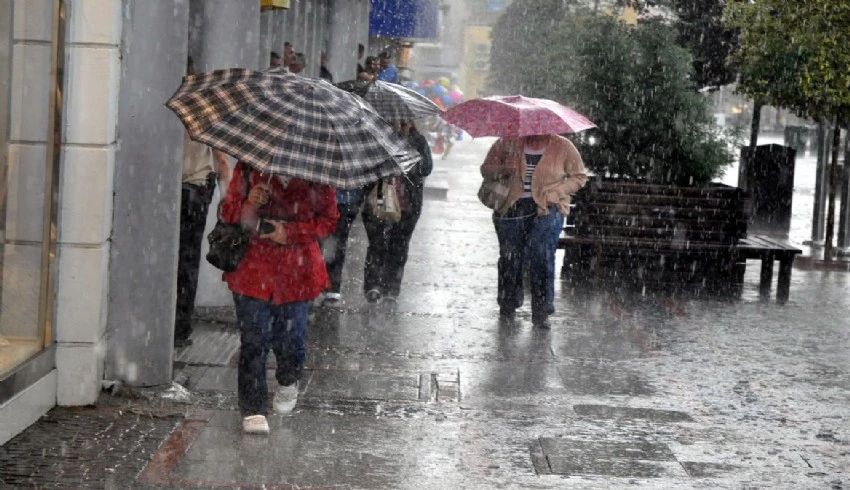 Meteoroloji uyardı, kışlıkları kaldırmayın! 20 il alarm verdi, kuvvetli yağış geliyor - 9. Resim