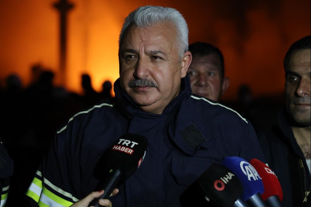 Motosiklet üretim tesisi alev alev! Adana'da büyük yangın - 5. Resim