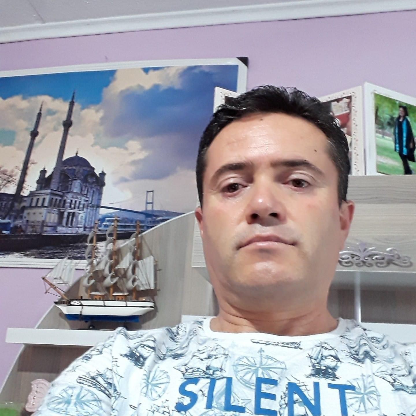 Silivri'de vahşet: Babasını boğazından bıçaklayarak öldürdü - 3. Resim