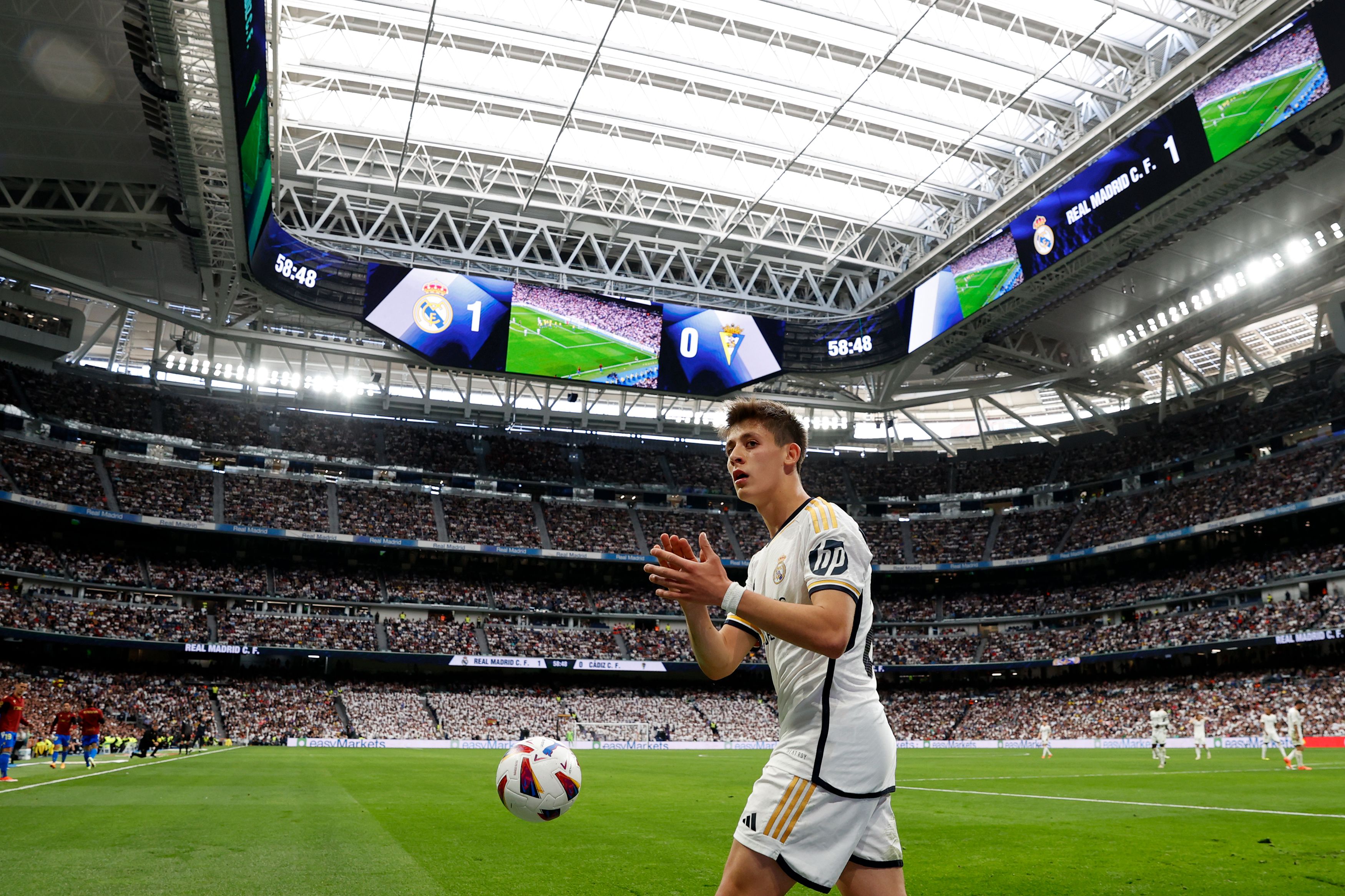 Ancelotti'den Arda Güler açıklaması! 'Yapması gerekeni yaptı' Ancelotti'den Arda Güler açıklaması! 'Yapması gerekeni yaptı' - 1. Resim