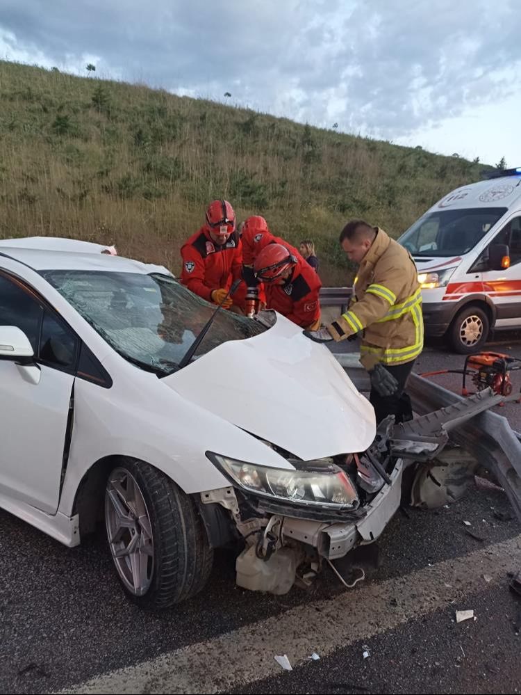 Bursa'da feci kaza! Baba öldü, anne ve çocukları ağır yaralı Bursa'da feci kaza! Baba öldü, anne ve çocukları ağır yaralı - 2. Resim