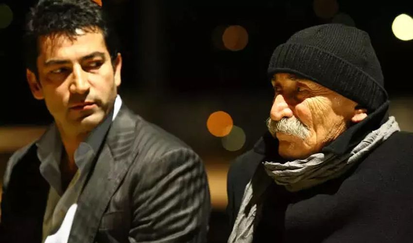 Ezel dizisi oyuncuları yıllar sonra bir arada! Gözler iki ismi aradı - 4. Resim