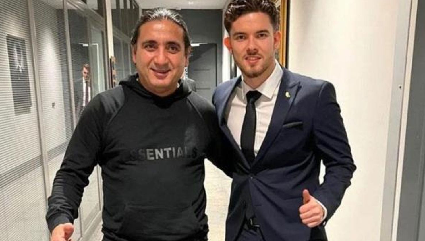 Ferdi Kadıoğlu sezon sonunda Fenerbahçe'den ayrılıyor! Babası transferi resmen açıkladı Ferdi Kadıoğlu sezon sonunda Fenerbahçe'den ayrılıyor! Babası transferi resmen açıkladı - 1. Resim