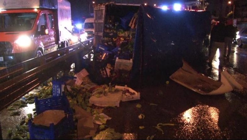 Pendik'te zincirleme kaza, çok sayıda yaralı var - 1. Resim