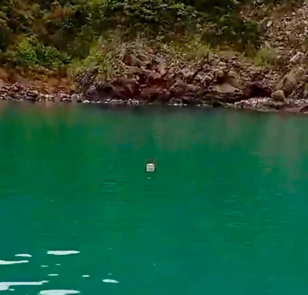 Üzerinde Rusça yazılar var! Karadeniz'de şüpheli cisim alarmı Üzerinde Rusça yazılar var! Karadeniz'de şüpheli cisim alarmı - 1. Resim