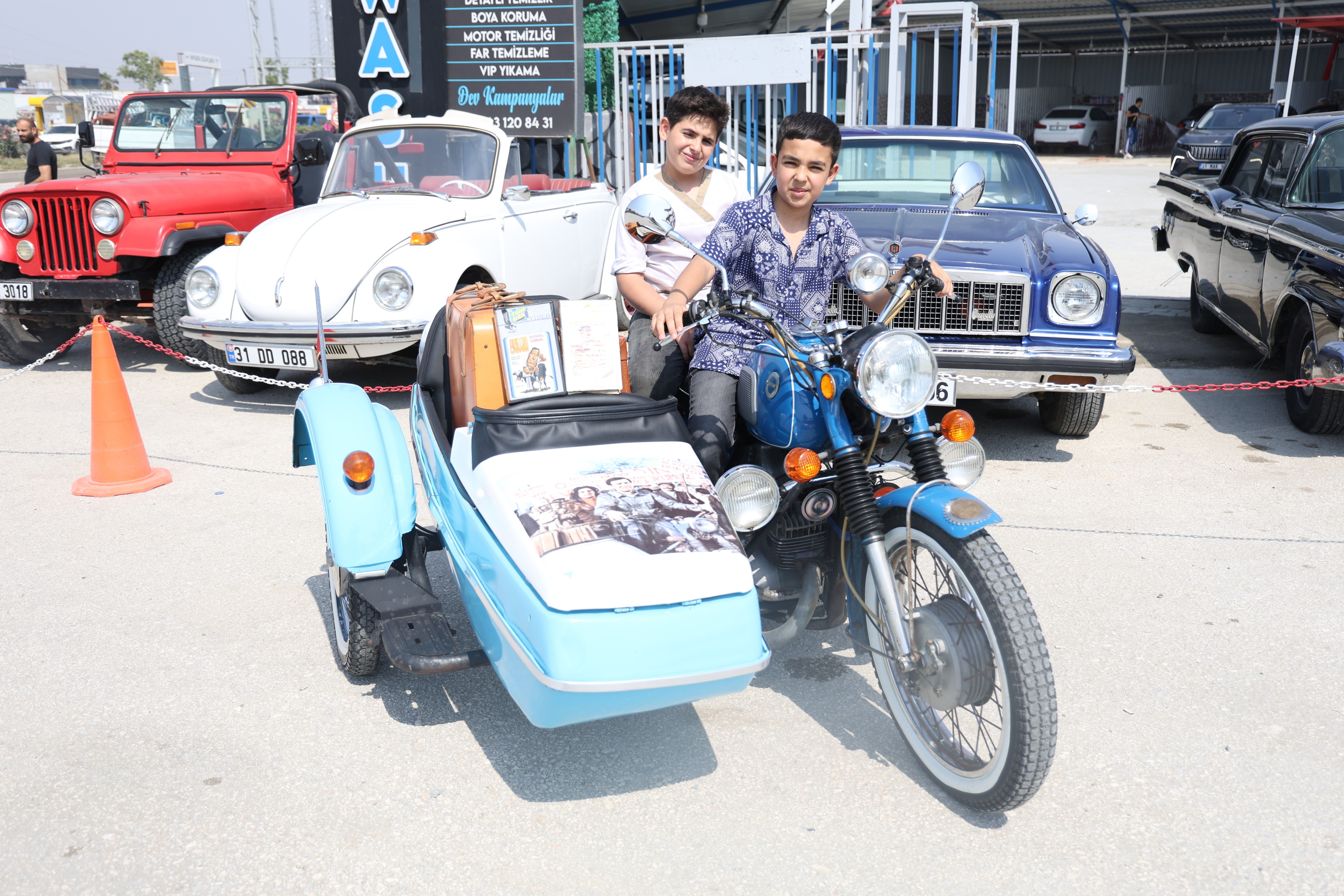 Doktor Civanım'ın motosikleti depremzedeler için Hatay'da Doktor Civanım'ın motosikleti depremzedeler için Hatay'da - 1. Resim