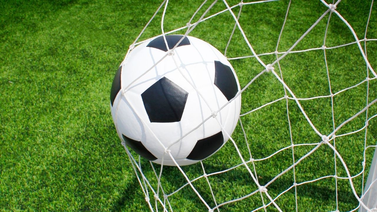 Bu akşam Fenerbahçe - Konyaspor maçında Jayden Oosterwolde sakatlığı nedeniyle oynamayacak - 1. Resim