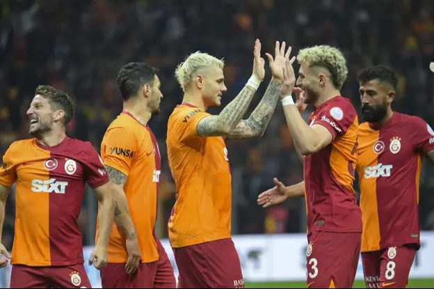 Galatasaray'ın yıldızı Mauro Icardi'den Fenerbahçe'ye flaş gönderme! Dur durak bilmiyor - 1. Resim