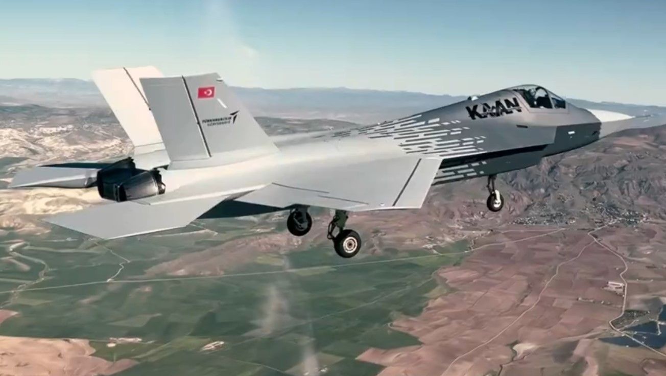 Gururlandıran görüntüler! Milli Muharip Uçak KAAN ikinci uçuşunu gerçekleştirdi - 1. Resim