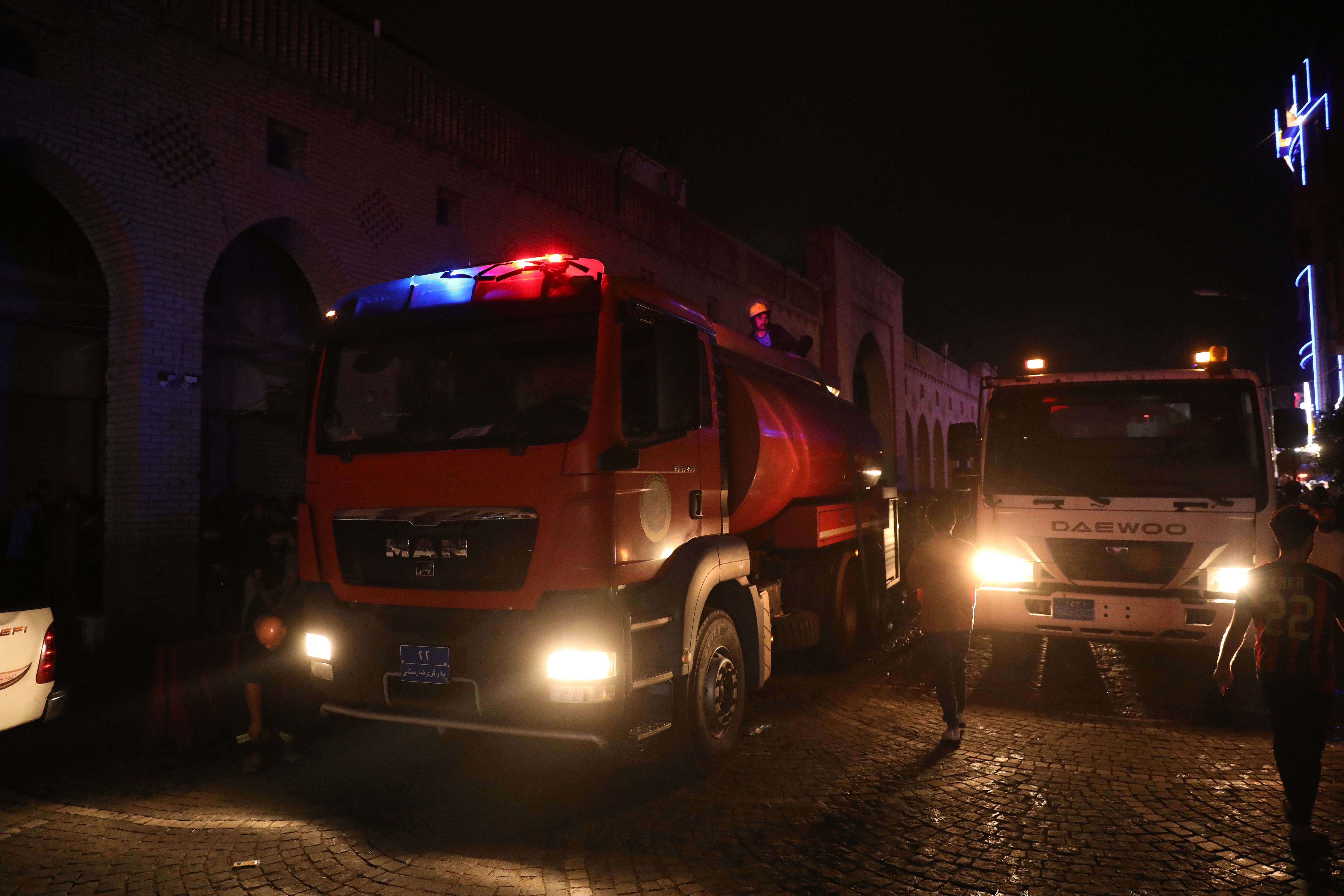 Irak alev alev... Tarihi Kayseri çarşısında yangın çıktı Irak alev alev... Tarihi Kayseri çarşısında yangın çıktı - 1. Resim