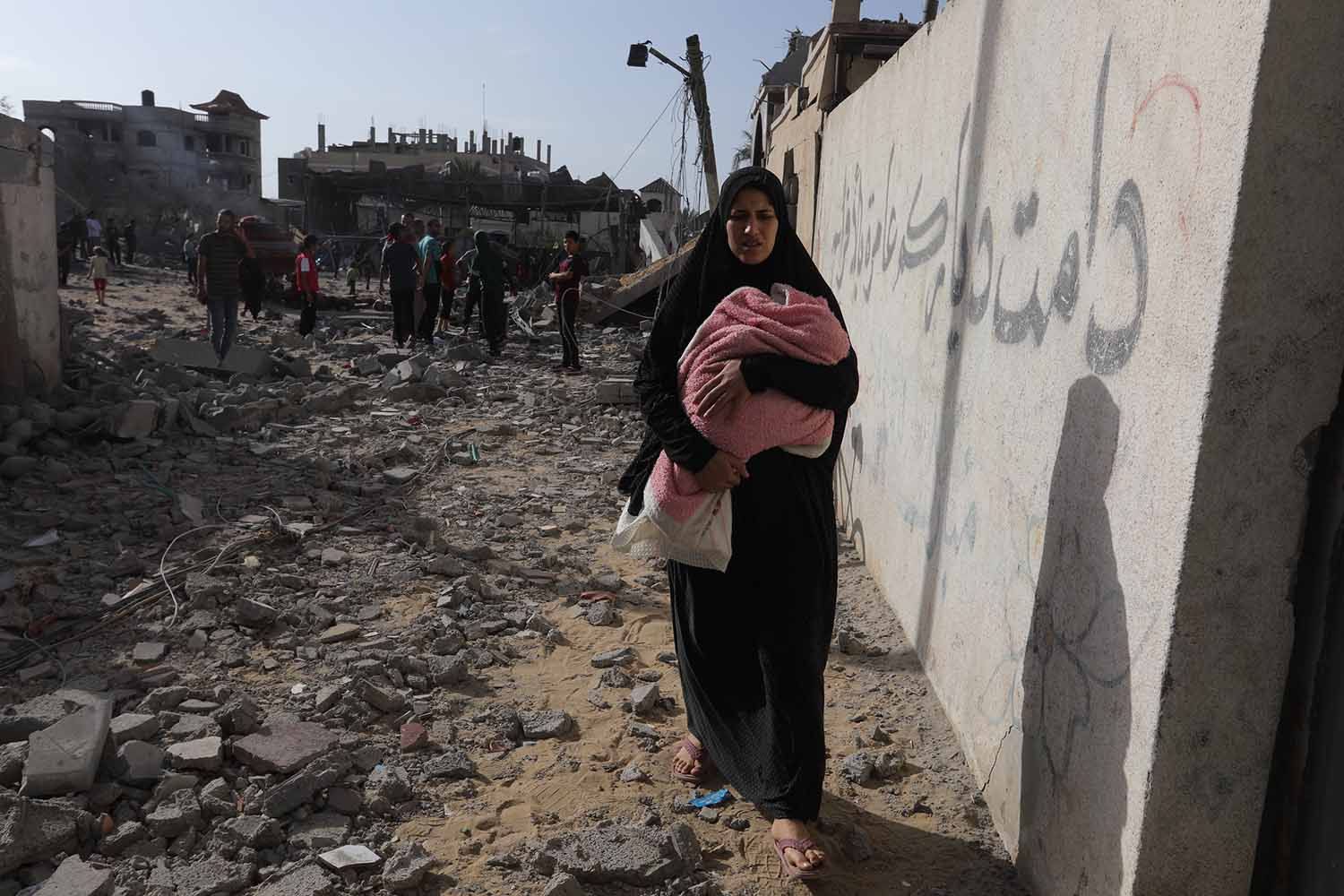 İsrail ordusu Refah'ı boşaltmaya başladı! - 1. Resim