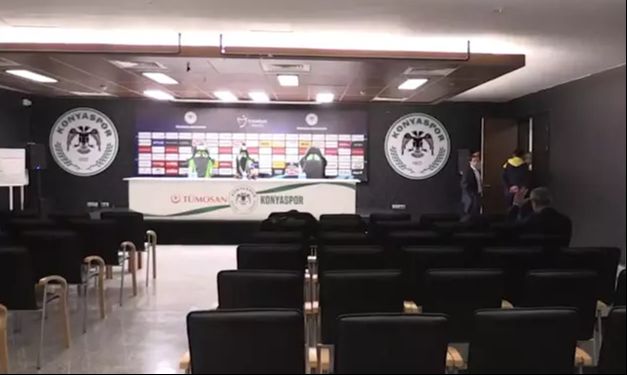 Konyaspor-Fenerbahçe maçı sonrası İsmail Kartal'a büyük şok! Görünce neye uğradığını şaşırdı - 1. Resim