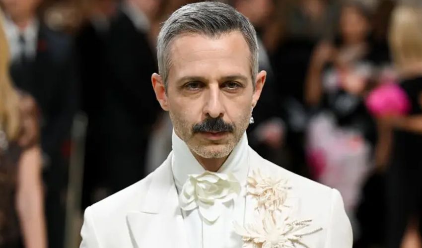 Met Gala 2024’te şıklık yarışı! Ünlüler sıra dışı elbiseleriyle gecede boy gösterdi - 5. Resim