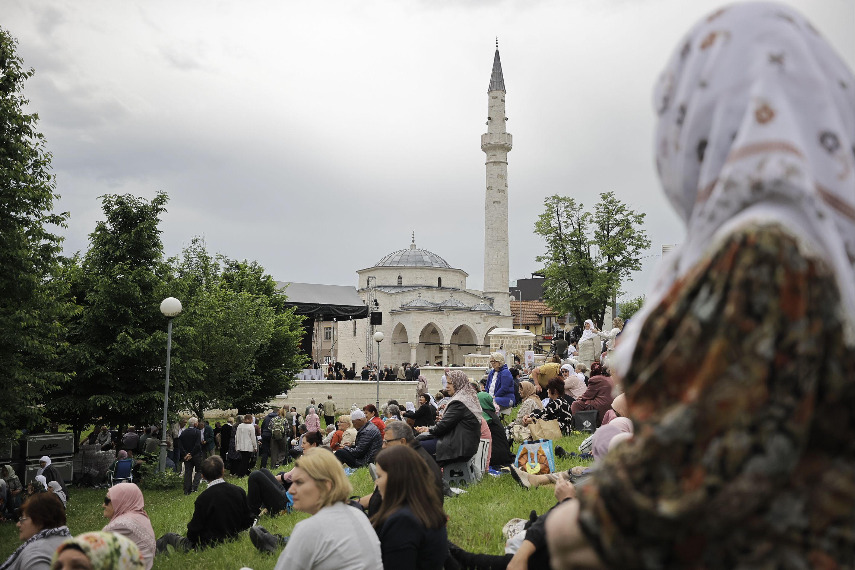 Sırplar yıktı, Türkler yaptı! 30 yıl önce yerle bir edilen Arnavudiye Camisi Türkiye'nin desteğiyle ibadete açıldı Sırplar yıktı, Türkler yaptı! 30 yıl önce yerle bir edilen Arnavudiye Camisi Türkiye'nin desteğiyle ibadete açıldı - 5. Resim