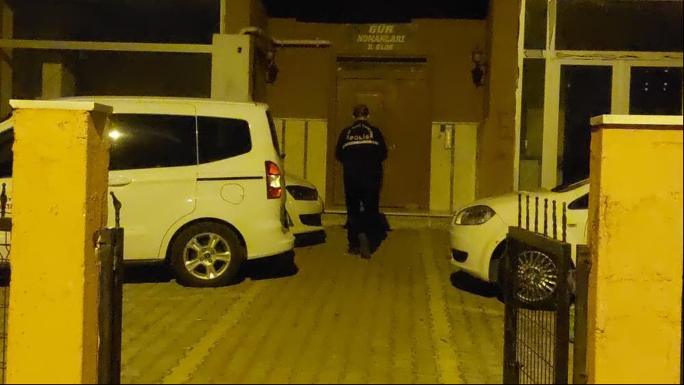 Tekirdağ'da dehşet evi! Polis cesetlerini buldu, bir aile yok oldu Tekirdağ'da dehşet evi! Polis cesetlerini buldu, bir aile yok oldu - 3. Resim