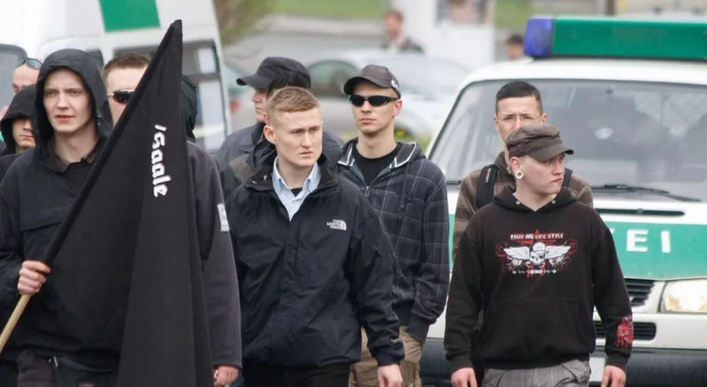 Almanya siyasetinde Nazizm izleri... Siyasetçiler deşifre oldu! - 3. Resim