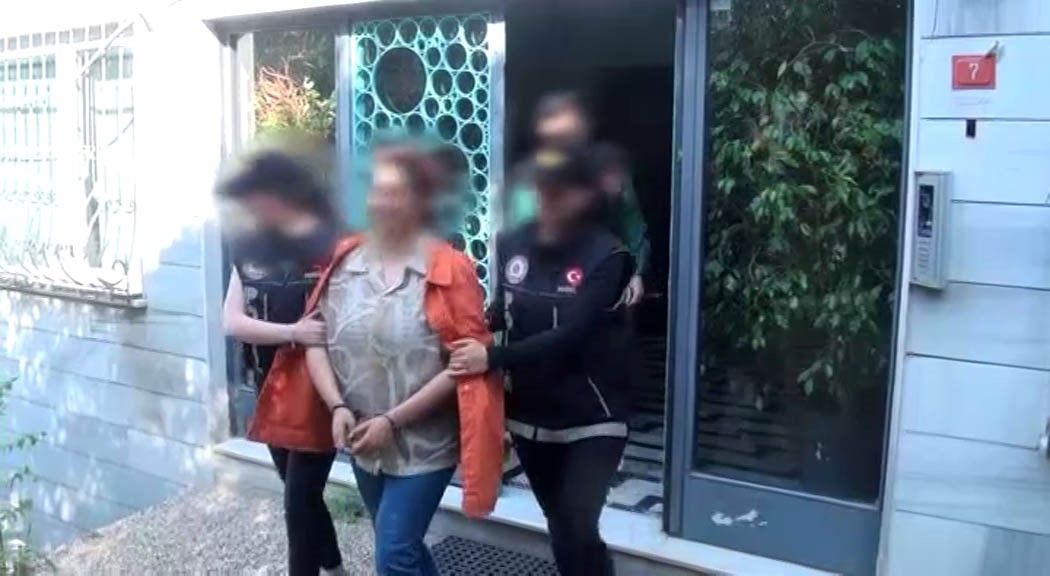 Şarkıcı Kalben, uyuşturucu operasyonunda gözaltına alındı - 3. Resim