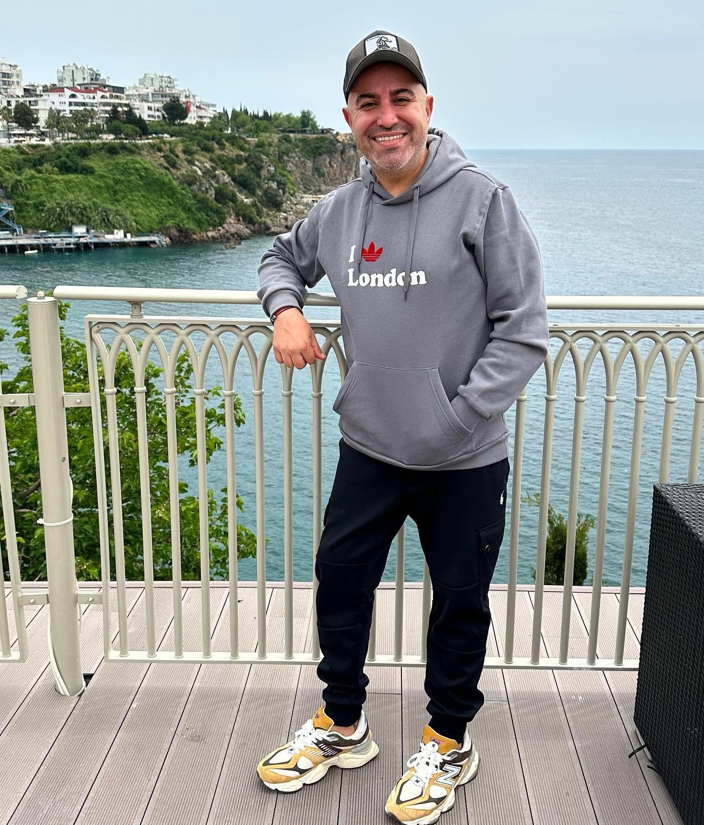 Kolpaçino'nun yıldızı Serkan Şengül iğne ipliğe döndü! Gören hayret ediyor Kolpaçino'nun yıldızı Serkan Şengül iğne ipliğe döndü! Gören hayret ediyor - 3. Resim